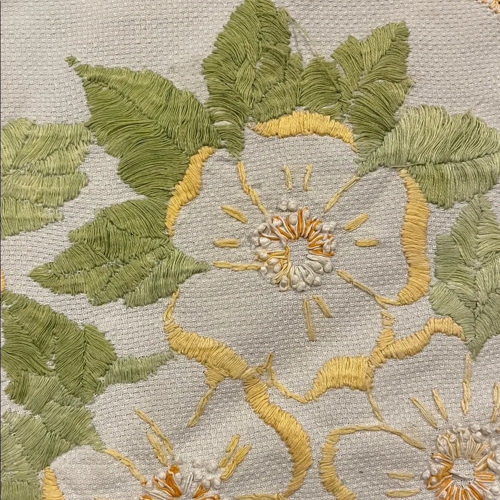 Floral Embroidered Table Runner vintage